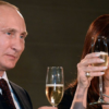 Zdroj: "Cristina Fernández y Vladimir Putin en Argentina" by Casa Rosada Presidencia de la nación Argentina. is licensed under CC BY 2.0.