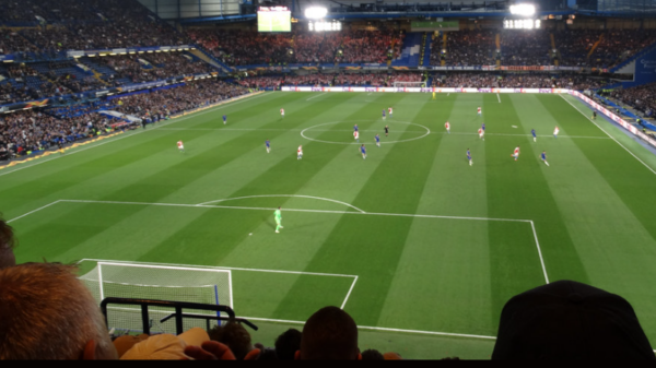 Zdroj: "Chelsea 4 Slavia Prague 3 (5-3 agg)" by cfcunofficial is licensed under CC BY-SA 2.0.